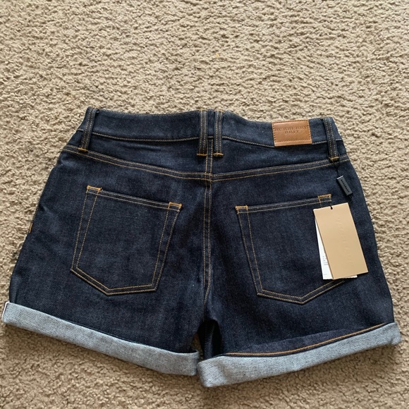 Brand New Burberry Shorts - Picture 4 of 7